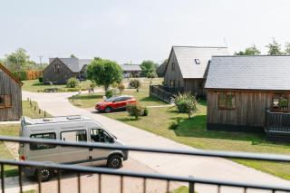 James Ville Marina, Lodge 9 - 6