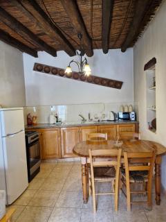 John' s House in Omodos - 3