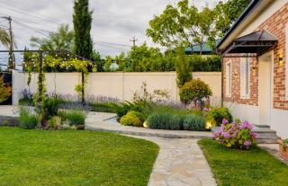 Entire Villa Near Tbilisi Nature Reserve with Panoramic View - 1