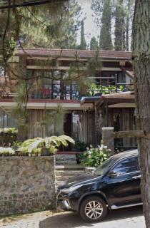 Ria Villa Istana Bunga - 1