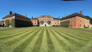 Earnshill House - 8
