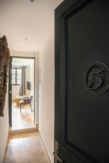 Charmant appartement dans bel immeuble HP Les Oliviers-5 - 1