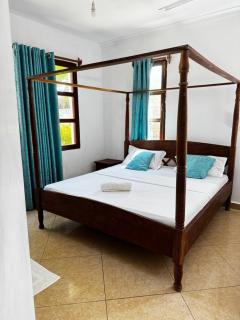 Private 3 Bedroom Villa - Diani - 1