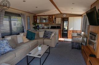 Caravan Hire Mersea Island - EOEPS - 6