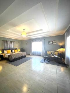 Saly and Jay Homes karatu - 0