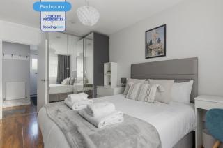 3BR Apartment with Excellent Transport Links - 5