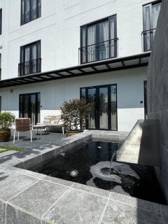 545 Residences - Extended stay property-- Min 6 nights - 9