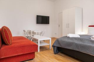 Beautiful & Cozy 2BR Stay Near Millennium Tower - 8