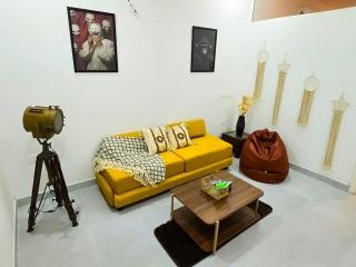 Home Away GHAR - A Cozy Luxe Escape in the Sky - 0