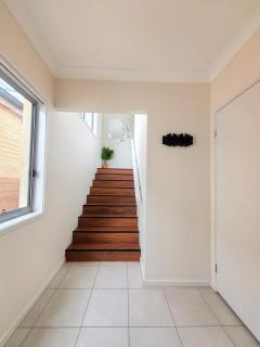 4b2b Coomera Comfort Lodge Near Theme Park & Westfield - 1