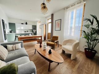 Charming townhouse Air conditioning and Parking - 9