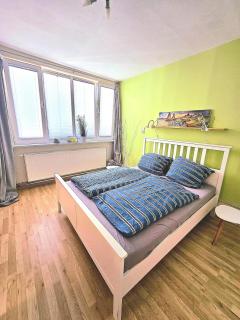ruhiges Apartment mit guter Anbindung - 0