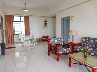 Costa Mahkota Two Bedroom Seaview Mahkota Parade , Hospital , Pahlawan - 9