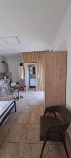 EVA'S Home - 3