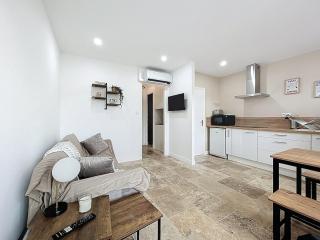 Lakanaille - Appartement proche du centre - Wifi et Climatisation - 4