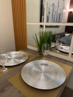 SV Suites Chic 1br Air Residences Makati CBD NR Airport and BGC - 0