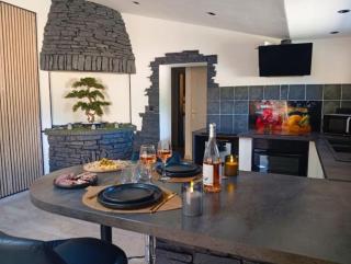 Casa Lova Spa Privé, Clim,Baignoire balnéo - 5