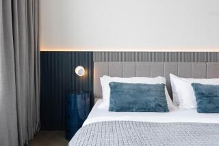 Modern Design - Newly renovated apartment with a view and parking - 5