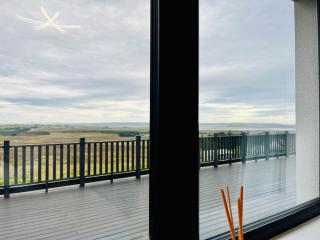 Lewis Living - 5