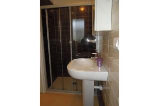 Modern flat with big swimming pool and balcony - 4