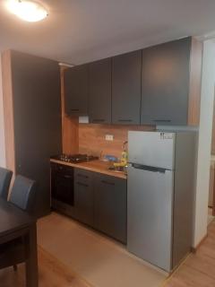 K&M Apartment - 0