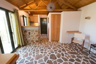 Casa Milos Stone Chalets - Centro histórico de Alónnisos - 4