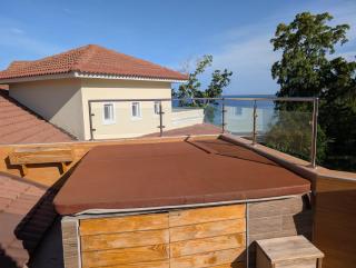 Hispanola Beach 3 Bdr Outdoor Jacuzzi - 2