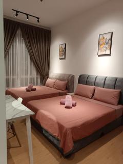 R&N Valley Suite Studio Homestay - 1