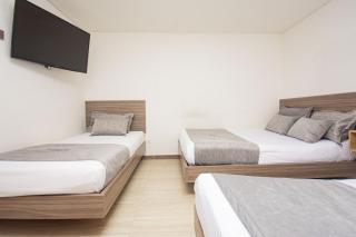 Novus Laureles - 2