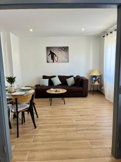 L indémodable rénové spacieux et lumineux avec 2 chambres - 5