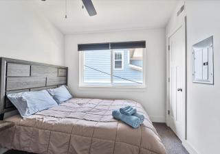 312C State St Stylish 2BR Near Uptown Your Perfect Home Base! - 3