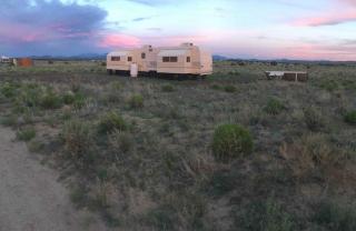 Stargazer, AC, Heat, Free firewood, ice cream, bottled water and smores - 3