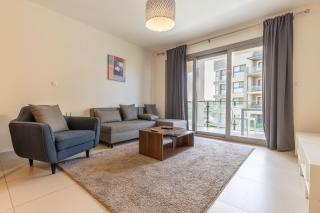 Marassi 1br Canal View Apt - 3