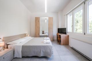 Rivazza Apartment - Free WiFi, Air Conditioning & Private Parking - 9