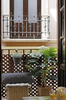 Home4u, Elvira 16, 2A - 7