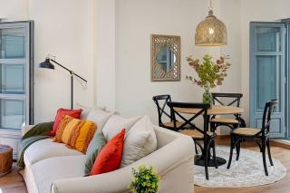 Luxury Alhambra Views Apartment - 5