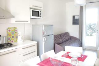 Recently built flat in a family friendly residence - 6