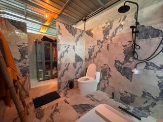 - Bâan Experimental - Hinkong - 2