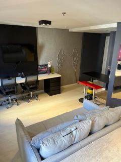 UNU loft Moema: piscina, academia, garagem e + - 1