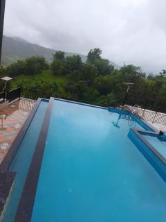 Vandhaara Luxury Stays - 6