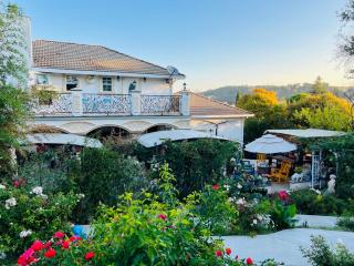 Garden View 4-bedroom house in charming El Dorado Hills with Wifi - 8