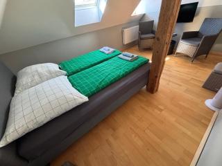 Doppelzimmer, TV- Bad, Kühlschrank- Parkplatz-17 - 6