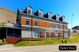 Hotel West - 9