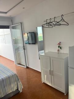 STUDIO MIRAMAR MARTIL ll - 5