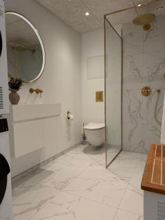 Modern apartment in the heart of Tórshavn - 9