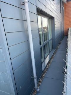 2 Bedroom Penthouse with Balcony - Slough - 7