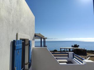 Aura Paros - 8