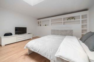 Large apartment in the center of Warsaw by P&M - 6