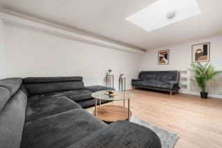 Large apartment in the center of Warsaw by P&M - 0