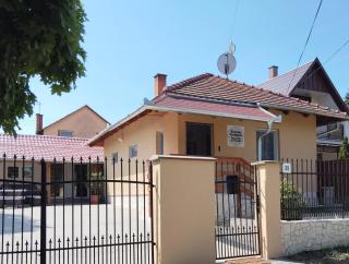 Kincsem Vendégház - 9